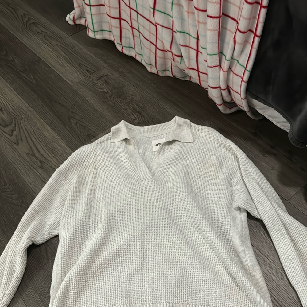 Aerie oversized knit sweater
